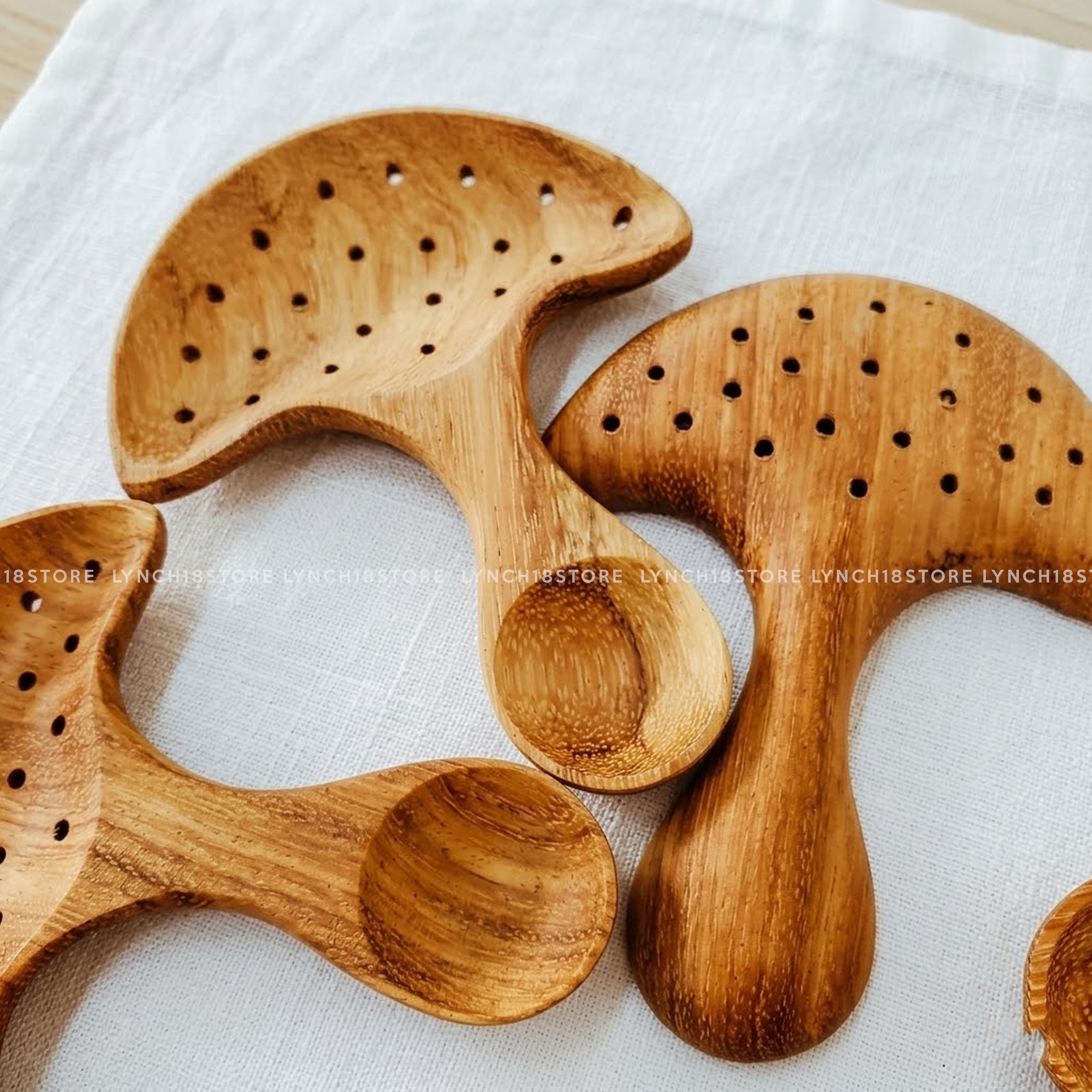 Hand Carved Wooden Tea Infuser Spoon – Mushroom Shape, Loose Leaf Tea Spoon, Natural Kitchen Tool, Giftable Item